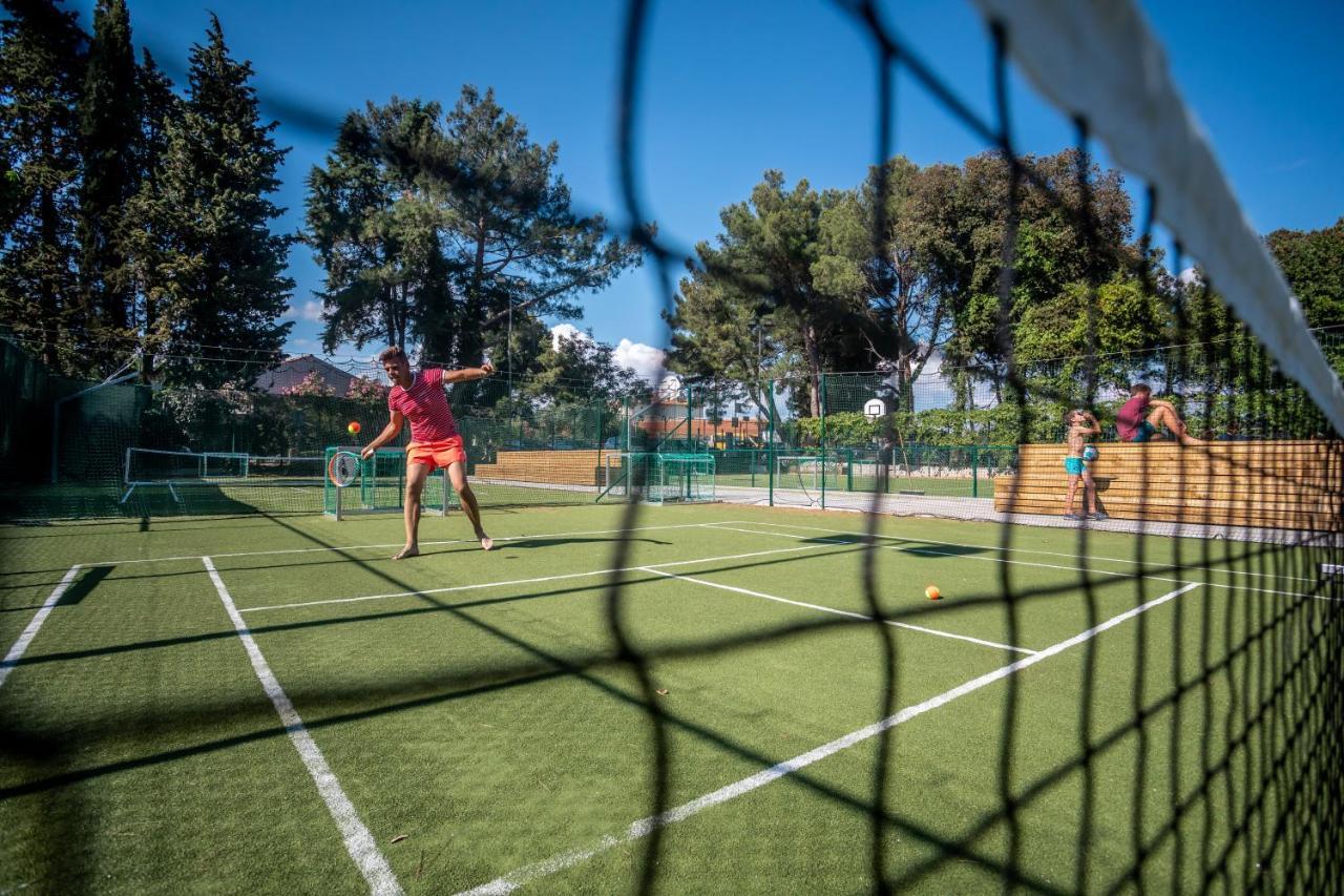 Valamar Camping Jezevac クルク エクステリア 写真