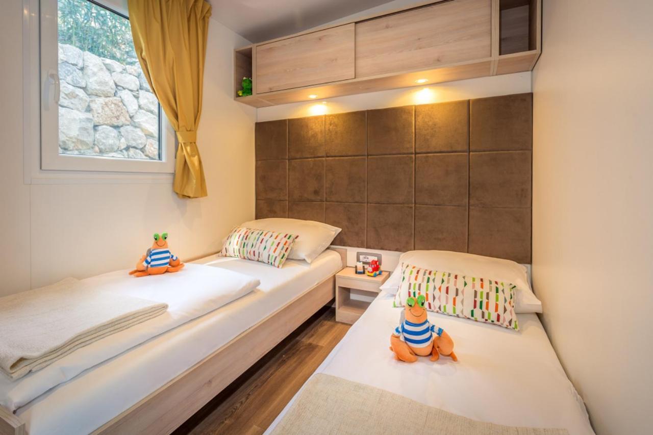 Valamar Camping Jezevac クルク 部屋 写真